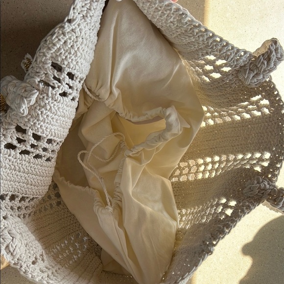 NWT Crochet Tote Bag w/ Beaded 🦀 Crab Charm - Picture 4 of 5